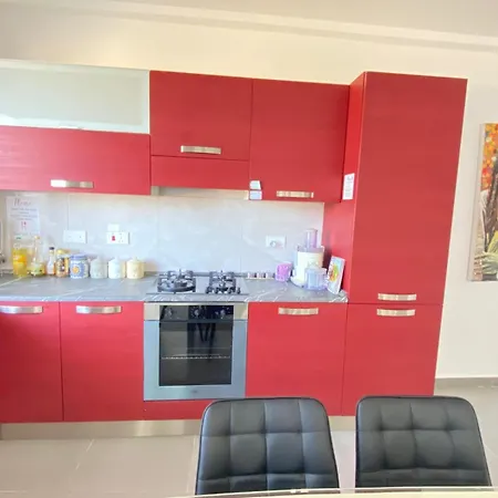 K&q Sea View דירה